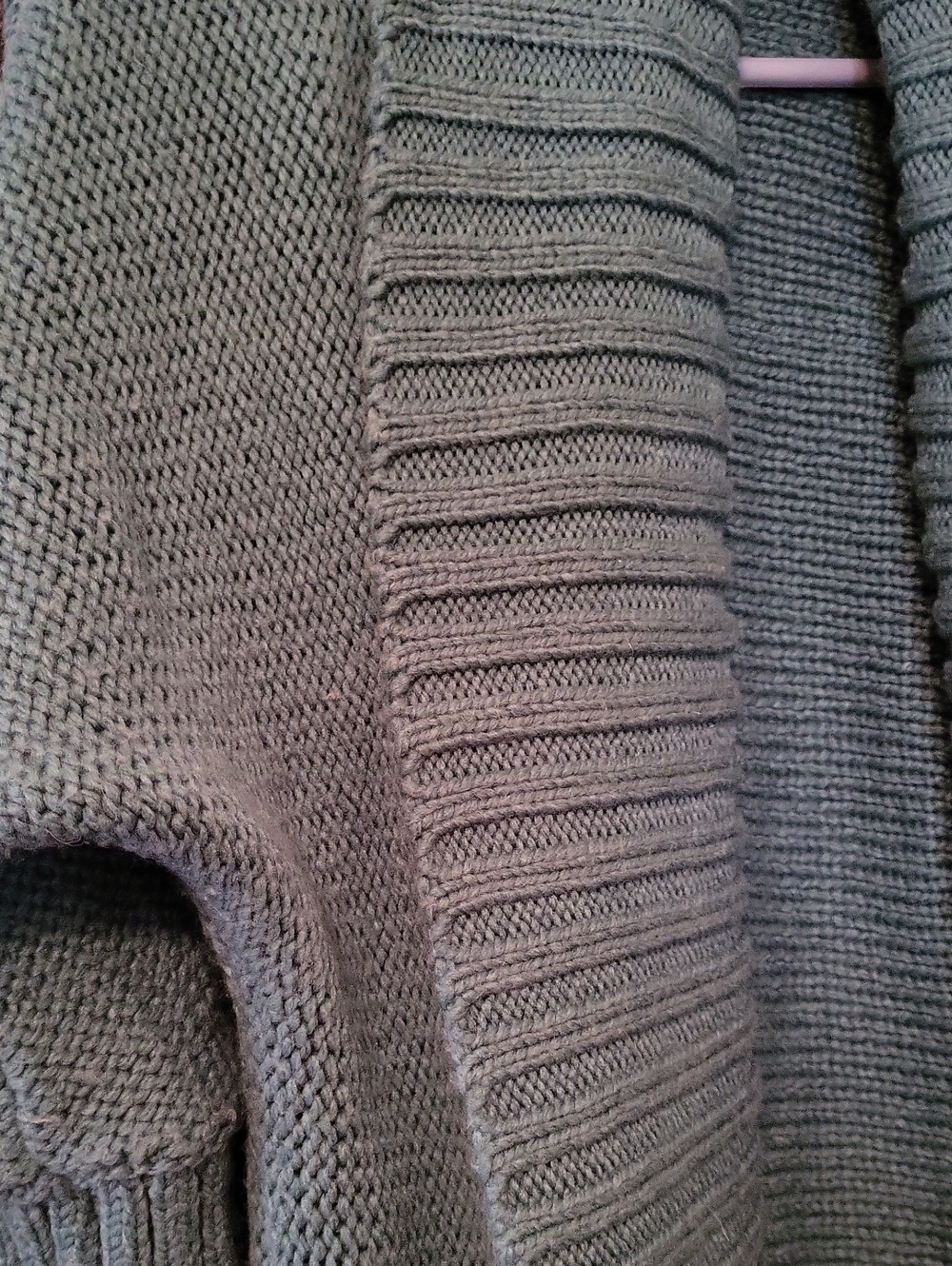 Two Loft Small Cardigans - Picture 4 of 7
